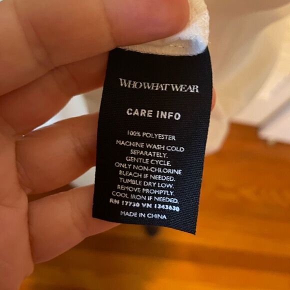 WHO WHAT WEAR | white sleeveless blouse XS NWT - Picture 7 of 7